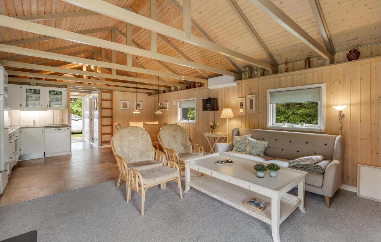 2 Bedroom Amazing Home In Oksbol Exterior foto